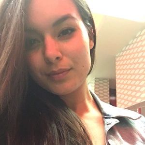 Meet your Posher, Malissa